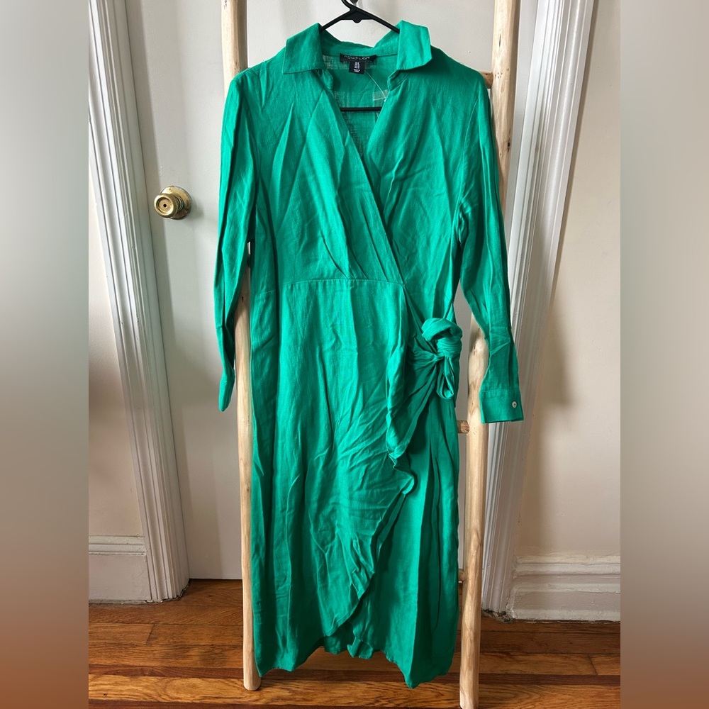 Elegant Green Wrap Dress